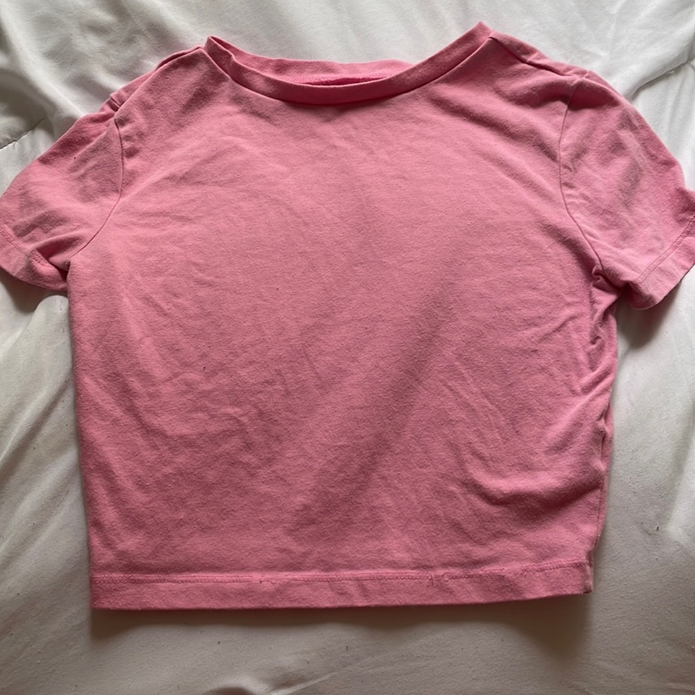 Pink baby tee size women’s small